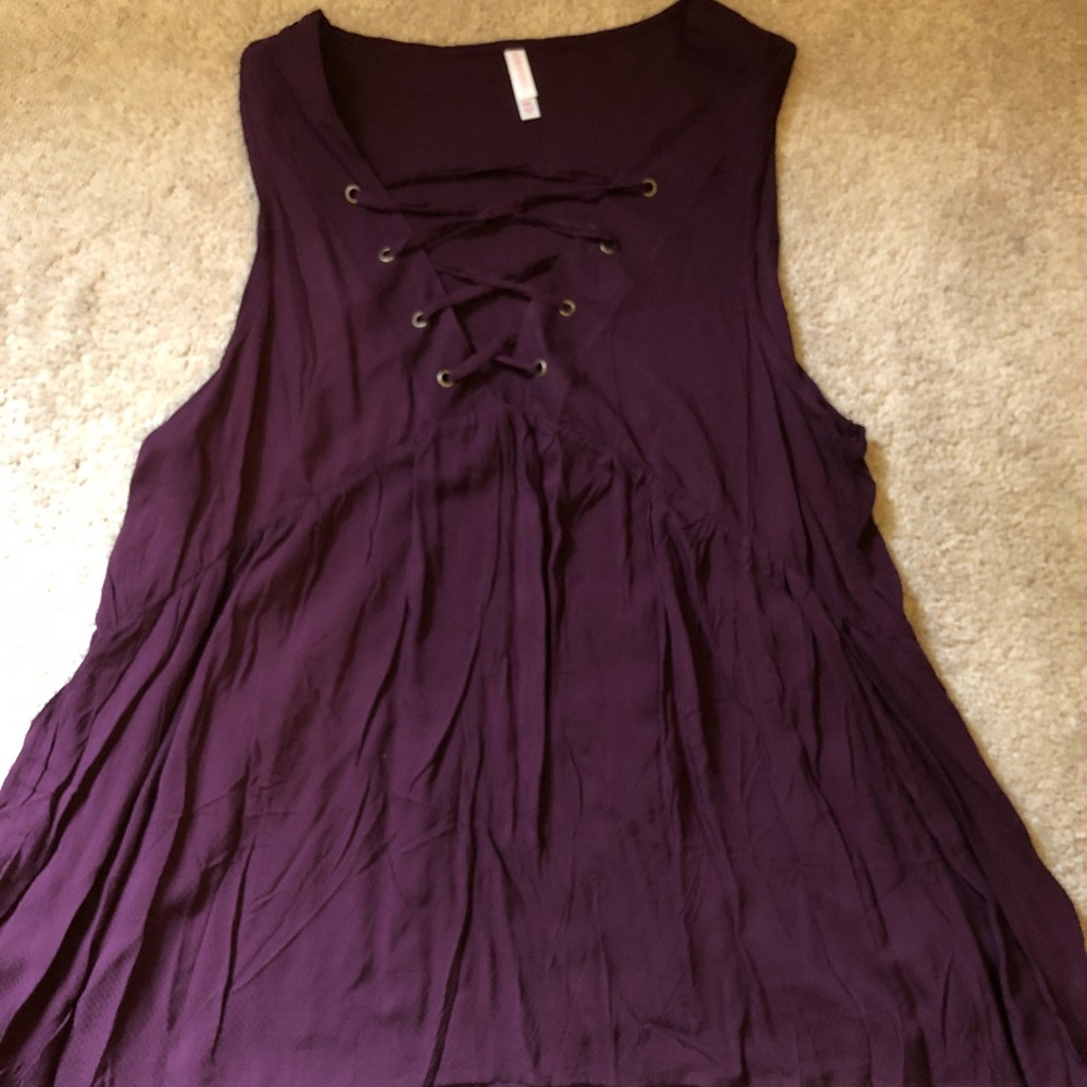 Xhilaration Plum Laced Front Tank